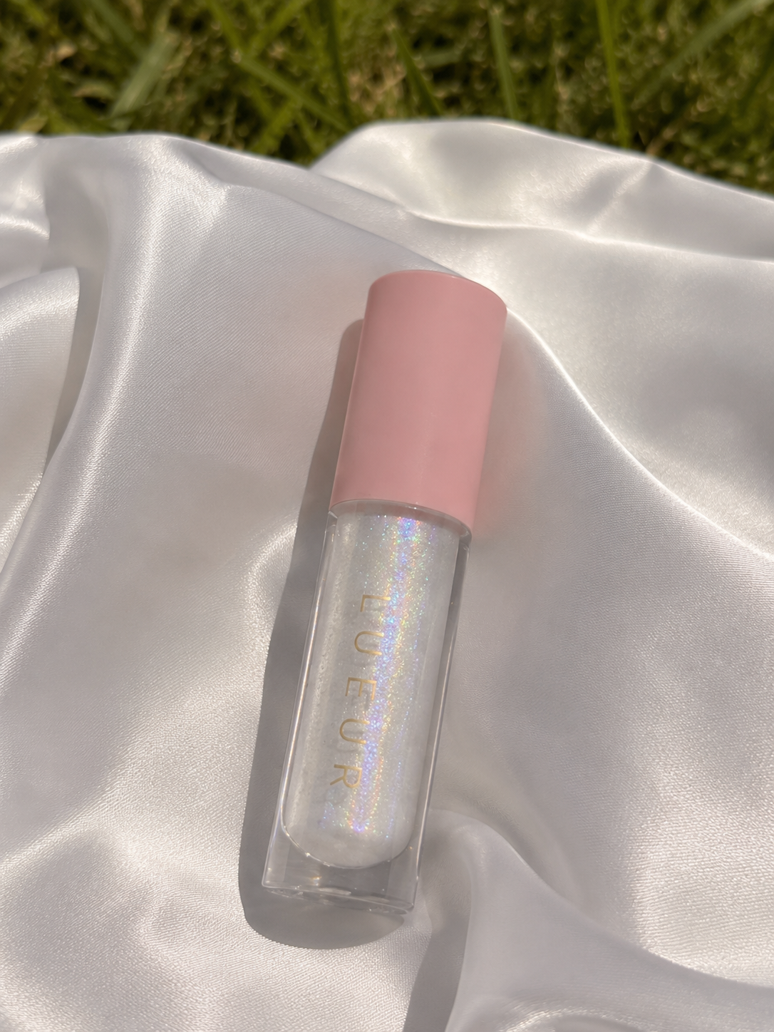 Lueur’s “Gloss Me Up” Lip Gloss