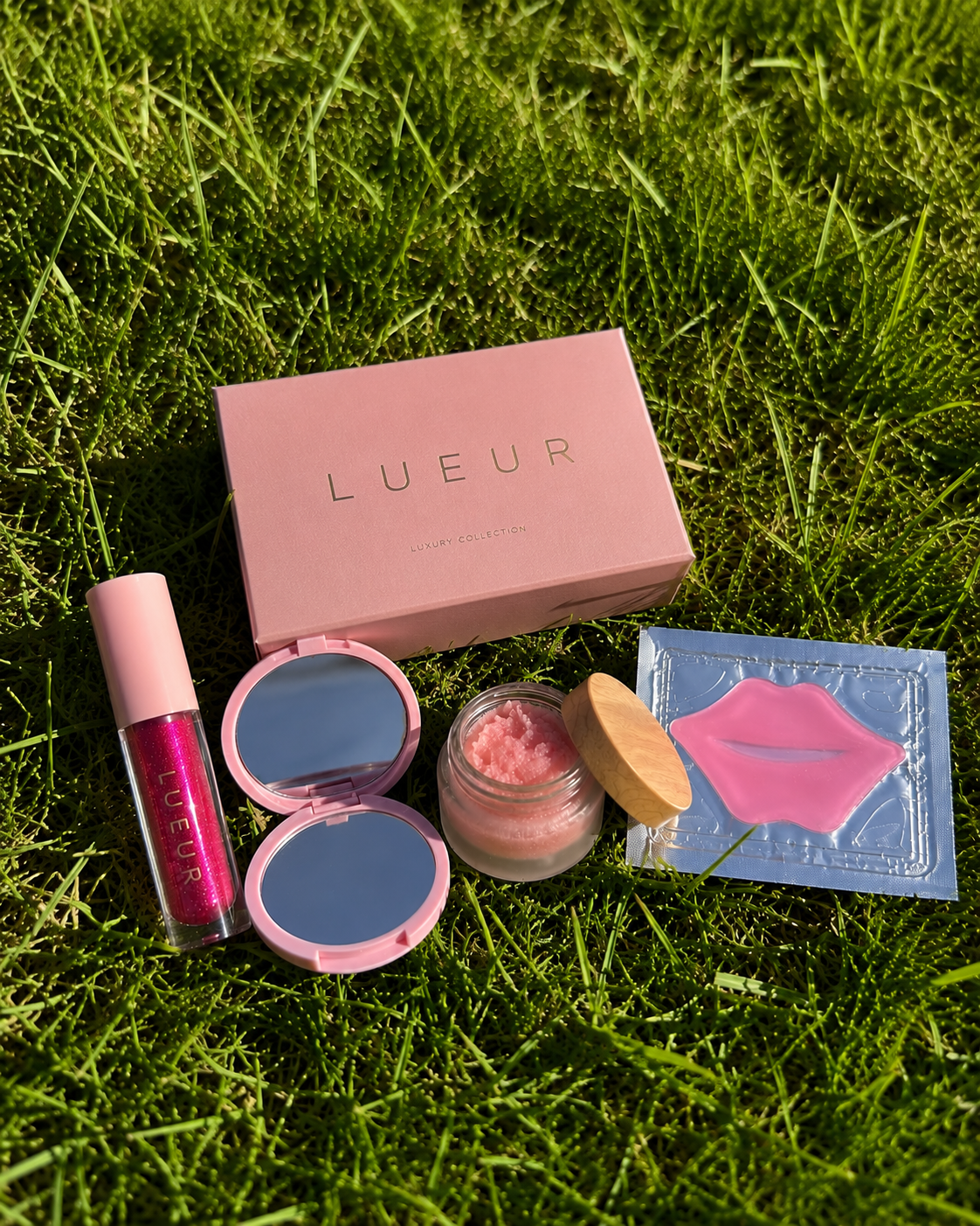 Lueur’s “Gloss Me Up” Lip Gloss