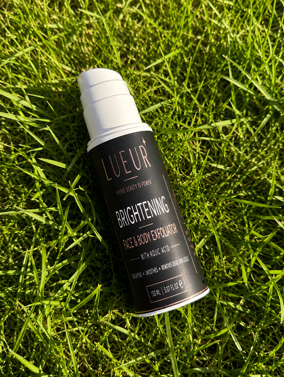 Brightening Face&Body
Exfoliator with Kojic Acid